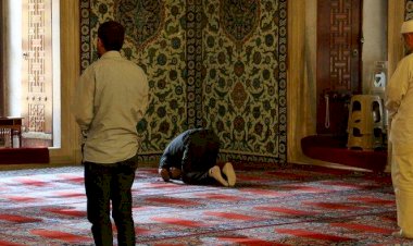 Almanya'da camiler mayısta açılabilir