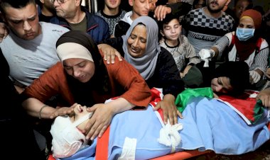 Annesinin son kez sarıldığı Şehid Zeyd ebediyete uğurlandı