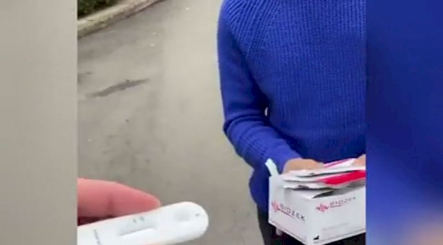 İngiltere’de dolandırıcılar koronavirüs kiti diye hamilelik testi satıyor