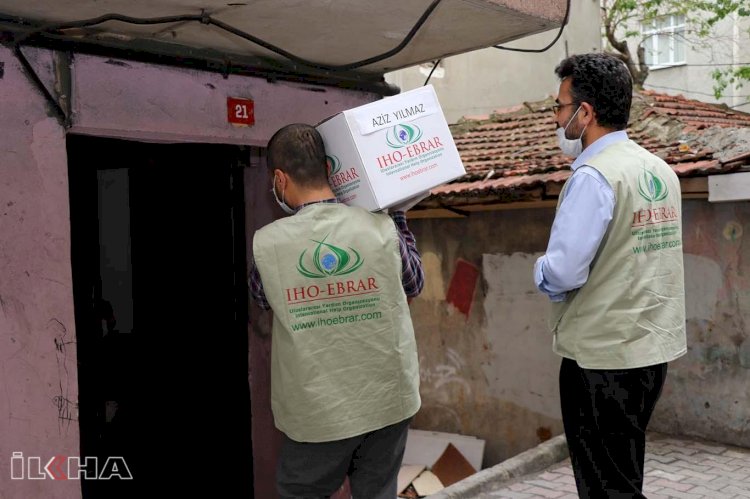 IHO-EBRAR'dan İstanbul'da onlarca aileye Ramazan yardımı