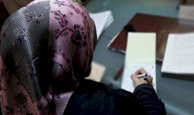 Almanya'da başörtülü öğretmenin hukuk zaferi