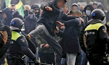 Hollanda'da son 40 yılın en şiddetli ayaklanması yaşanıyor