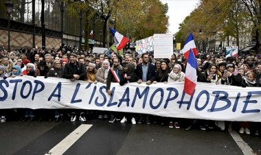 'Fransa İslamı Prensipler Tüzüğü'nü imzalamayan Müslüman STK'ler baskı altında