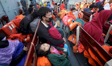 Bangladeş 3 bin Arakanlı Müslüman'ı daha Bhasan Char Adası'na gönderiyor