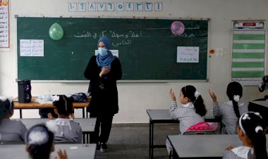 Sisi'nin talimatı ile ayet ve hadisler, Arapça ile tarih derslerinden çıkartılacak