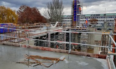 Fransa'da inşası devam eden Eyüp Sultan Camisi'ne saldırı