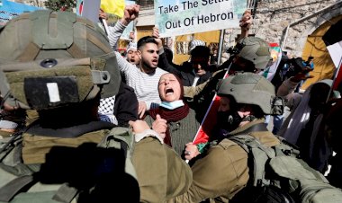 Harem-i İbrahim katliamının 27. yılı nedeniyle El-Halil’de düzenlenen yürüyüşe müdahale