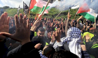 Cuma namazı sonrası binlerce Filistinli siyonist rejimi protesto etti