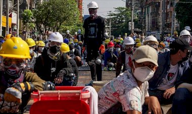 Myanmar'da protestocular BM'den 'Koruma Sorumluluğu' talep etti