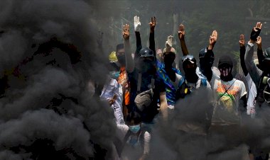 12 ülkenin savunma bakanları Myanmar güçlerinin göstericilere karşı 'ölümcül güç kullanımını' kınadı