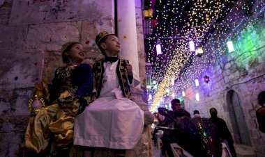 Kudüs'ün eski şehir bölgesi ramazan ayı için süslendi