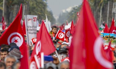 Tunus'ta krizden çıkış yolu: Ulusal diyalog mu erken seçim mi?