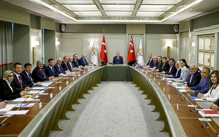 AK Parti'de İstanbul Sözleşmesi için alternatifli çalışma: 2 ayrı yol haritası hazırlandı