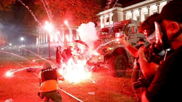 ABD'deki protestolarda silah sesleri yükseliyor: 2 ölü