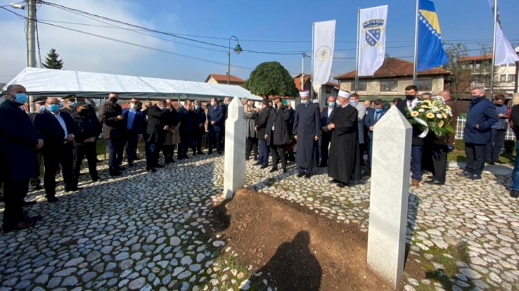 Aliya İzetbegoviç, vefatının 17. yılında kabri başında anıldı