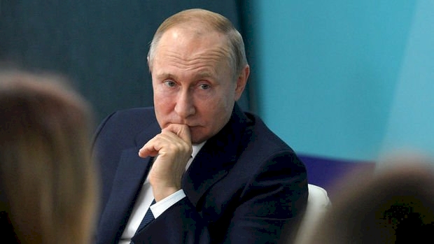 Putin: Küresel ekonomi yeni ağır sorunlarla karşılaşabilir