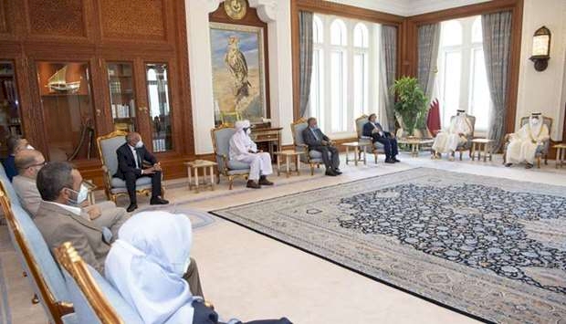 Katar ve Libya arasında hassas görüşme