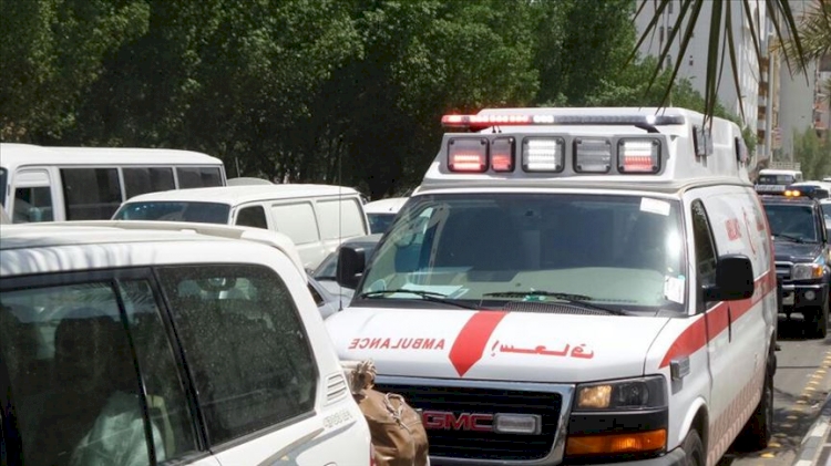 Suudi Arabistan'da diplomatların katıldığı törene bombalı saldırı