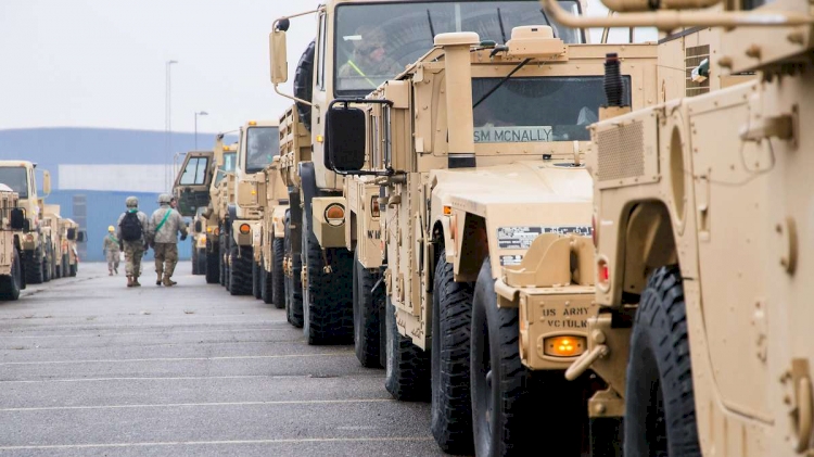 ABD'den Irak ordusuna 'Yeşil Bölge'nin korunması için' zırhlı araç desteği
