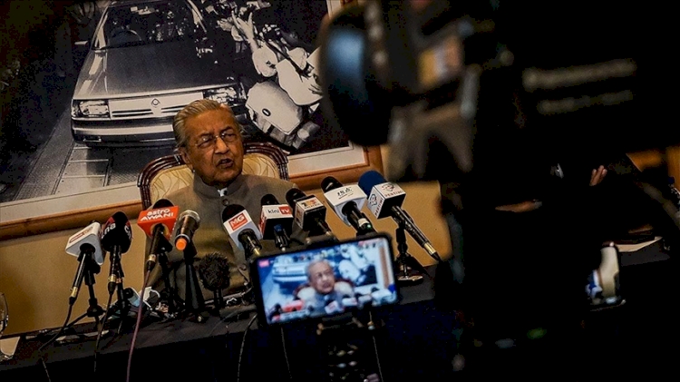 Mahathir Muhammed'in yeni parti başvurusu reddedildi