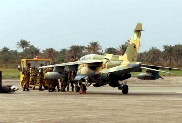 Nijerya'da Boko Haram'a operasyon için gönderilen askeri uçak kayboldu