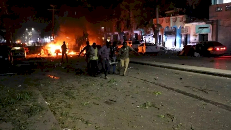 Somali'de canlı bomba saldırısı: Biri bebek 6 kişi öldü