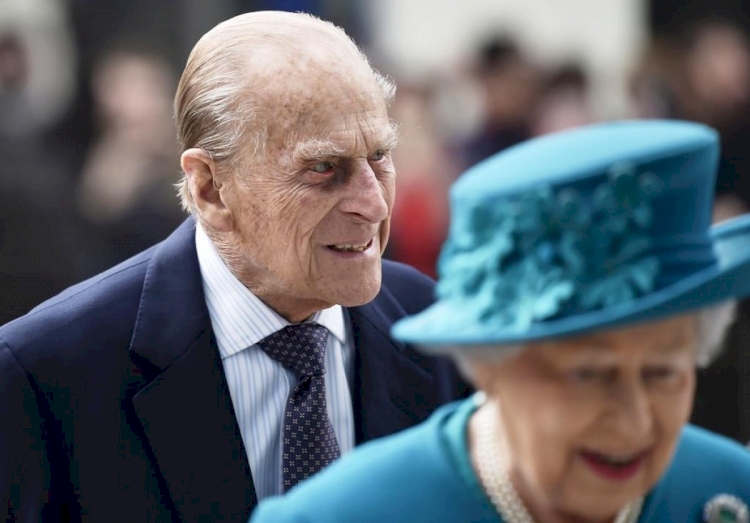 Kraliçe Elizabeth'in eşi Prens Philip öldü