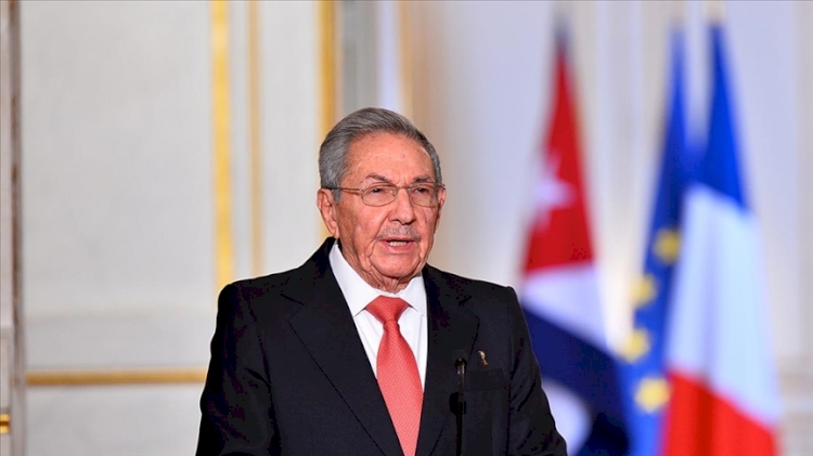 Raul Castro, Küba Komünist Partisi Genel Sekreterliği görevinden istifa etti