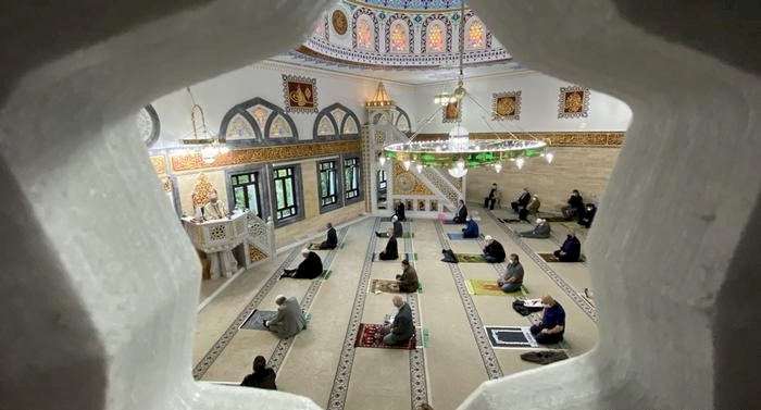 Almanya'daki Müslüman sayısı 5,6 milyona ulaştı