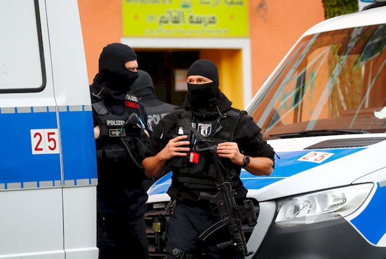 Almanya’da Hizbullah’la bağlantılı olduğu iddiasıyla üç dernek yasaklandı