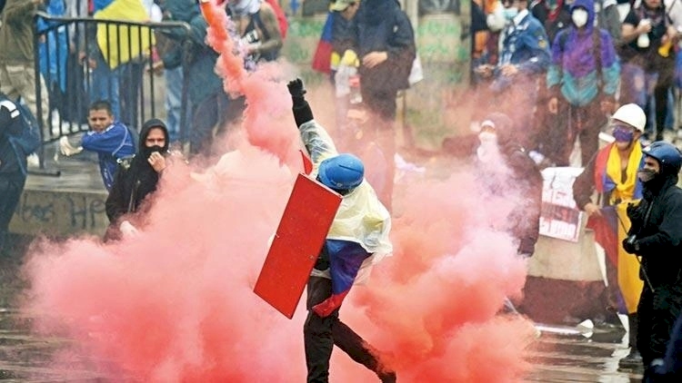 Kolombiya'da hükümet karşıtı protestolar devam ediyor