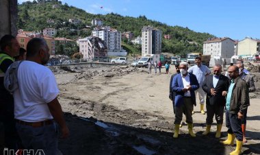 HÜDA PAR Genel Başkanı Yapıcıoğlu afet bölgesinde