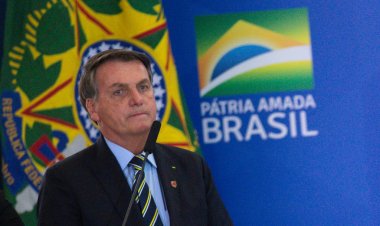 Brezilya'da Devlet Başkanı Bolsonaro, tartışmalı sosyal medya kararnamesini imzaladı