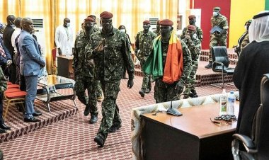 Gine'de darbenin ardından hükümet kurma görüşmeleri başladı