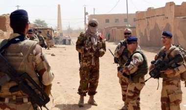 Fransa Savunma Bakanı Parly: Fransa Mali'den gitmiyor