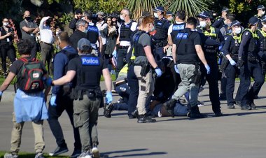 Avustralya'daki gösterilerde 200’den fazla Kovid-19 aşı karşıtı gözaltına alındı