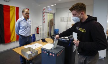 Almanya'da 18 Türkiye kökenli aday milletvekili seçildi