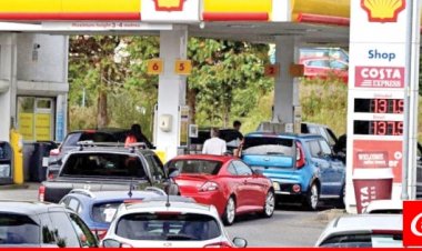 İngiltere'de askerler pazartesiden itibaren akaryakıt dağıtmaya başlayacak