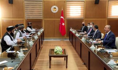 Bakan Çavuşoğlu Taliban heyeti ile görüştü