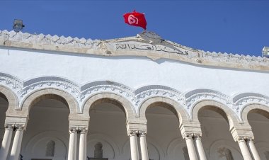 Tunus'taki Nahda Hareketi: Yeni hükümet kurulurken anayasa ihlal edildi