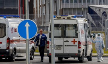Rusya'da Kovid-19 vakaları ve can kayıpları en üst seviyeye ulaştı
