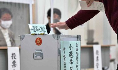 Japonya'da seçmenler sandık başında