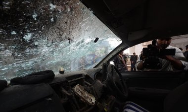Pakistan’daki bombalı saldırılarda 2 polis öldü
