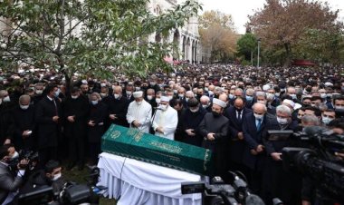 Sezai Karakoç son yolculuğuna uğurlandı