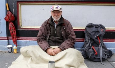 Zengin krallığın giderek büyüyen yoksullar ordusu