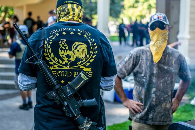 Beyaz ırkçı grubun planladığı terör saldırısı FBI dinlemelerine yakalandı
