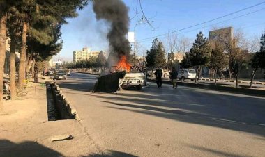 Kabil'de peş peşe düzenlenen bombalı saldırılarda 2 kişi öldü