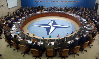 NATO ülkelerinin savunma harcamaları 1,2 trilyon dolara yaklaştı