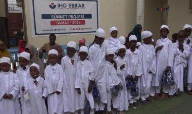 IHO EBRAR Somali'de 40 çocuğu sünnet ettirdi