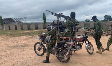 Nijerya'da yüzlerce sivil katledildi